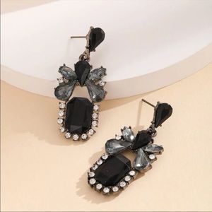 Black and clear rhinestone earrings-NWT